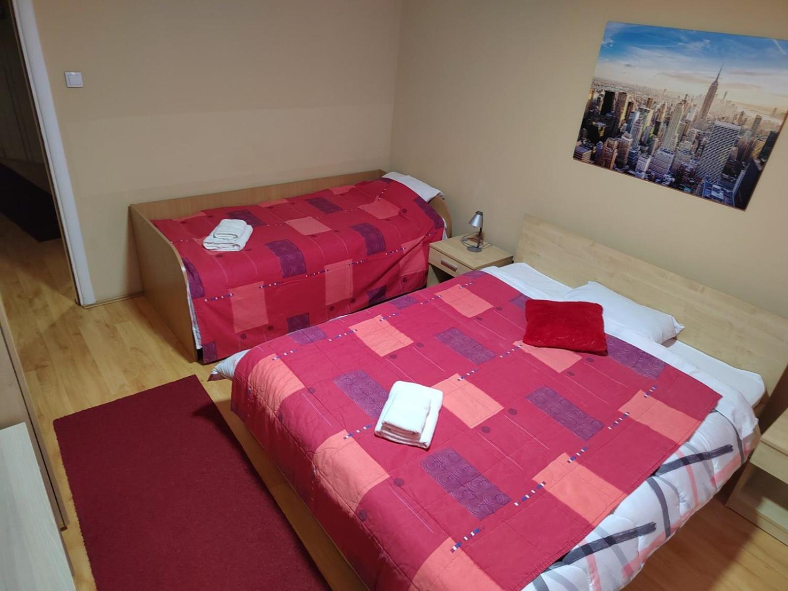 Bed And Breakfast Majesty Ni Exterior foto