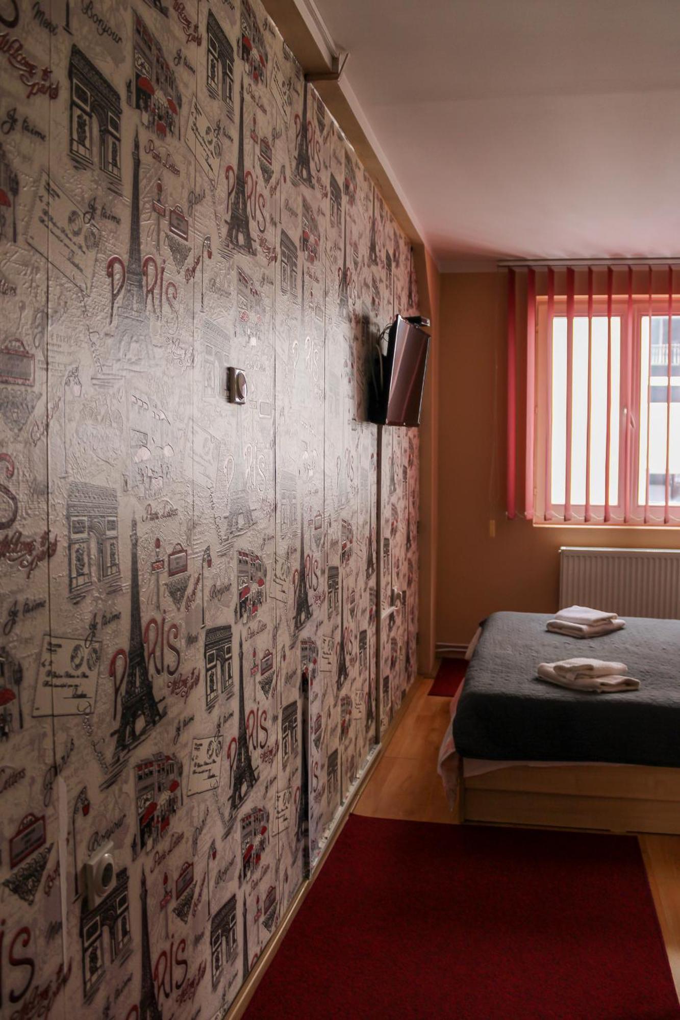 Bed And Breakfast Majesty Ni Exterior foto