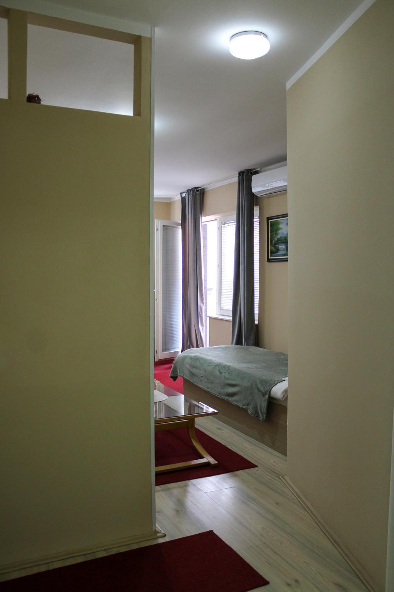 Bed And Breakfast Majesty Ni Exterior foto