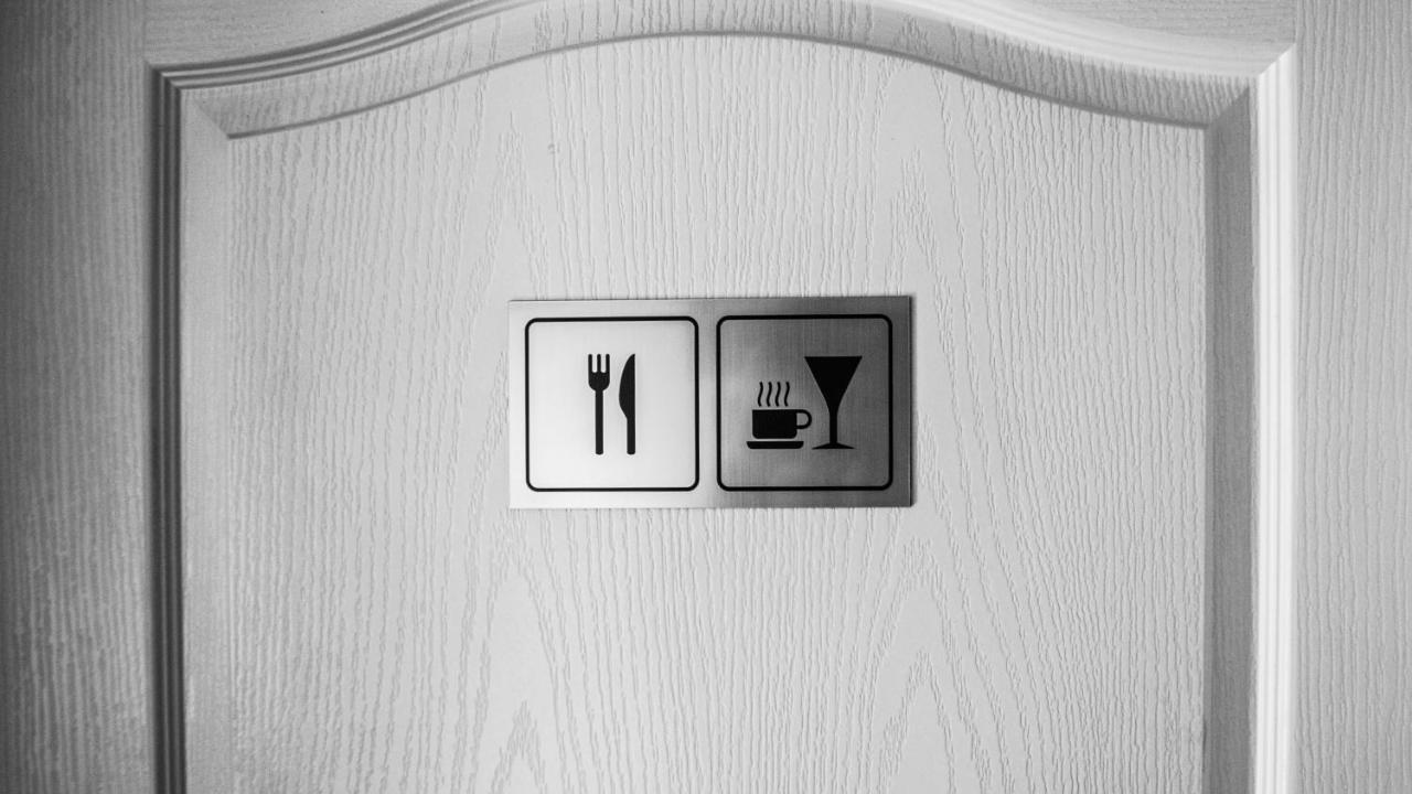 Bed And Breakfast Majesty Ni Exterior foto